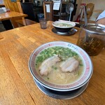 博多ラーメン片岡屋 - 