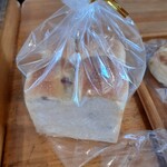 るぅた - おいもの食パン　1/2