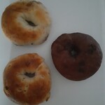 るぅた - ベーグル３種　(レモン&クリームチーズのベーグル
      ・くるみベーグル・チョコベーグル)