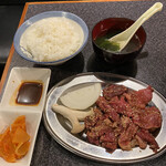 Yakiniku Sankin - 