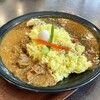 MAME USAGI - あいがけ2種盛り　スパイス薬膳カレー＆ラムカレー　1290円