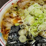 青島食堂 - 青島チャーシュー麺大盛＋薬味ねぎ