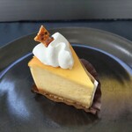 伊勢スイーツラボ リング - さつまいものチーズケーキ