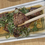 松よし - 炙りキモ焼き(持ち上げ)