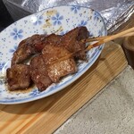 松よし - ホルモン串焼