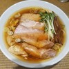 親鶏中華そば 綾川 本店