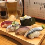 立ち喰い寿司 大松 - 鮪、鯵、〆鯖、小肌、白魚