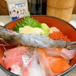 お食事処 たねいち - レディース丼 海鮮一つ一つも酢飯も全部美味しい。