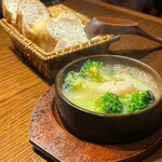 炭火バルとりびぃーの - 