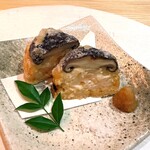 のどぐろ専門店 赤坂 かなめ - 海老しんじょうと椎茸の揚げ物