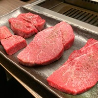 東京食肉市場直送 肉焼屋 D-29 広尾店 - 
