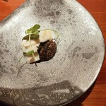 マジカメンテ - 剣先イカ、めちゃくちゃ柔らかくて風味豊か！　　　そして炭火焼されたインゲンがまた絶品！