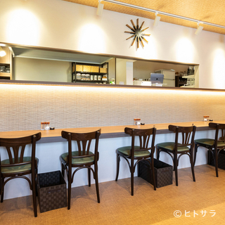 White-based modern Japanese cafe and dining