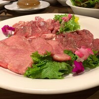 焼肉あきら 本郷本店 - 