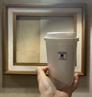 SQUARE Cafe - ブレンドコーヒーSサイズ 330円