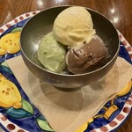 ヴォメロ - 3種のジェラート