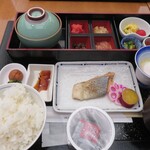 うなぎ 仲じま - 朝食の和定食