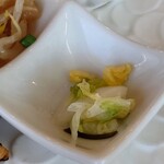 ラ・プリマ - 小鉢④　白菜のお新香
      写真取る前に半分くらい食べちゃった！笑