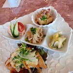 ラ・プリマ - Cセット　メカジキのピッツァ風チーズ焼き