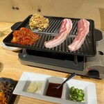 サムギョプサル 韓国料理 モクポ - 