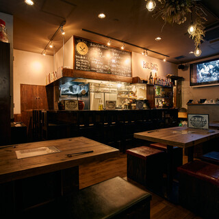 ワインとクラフトビール はるばる_1