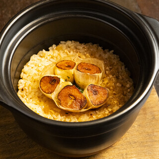 [BISTRO] × [Kettle-cooked rice] Various types of rice cooked in broadcloth