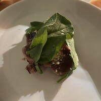 ザ タヴァン グリル＆ラウンジ - 