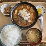 Misato - ホルモン煮込み定食　大盛