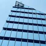 Peak with Priceless Restaurant & Bar - 屋外ビルクライミング体験