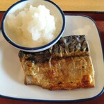 札幌白石食堂 - 鯖塩焼き360円税込ですってぇ〜♪