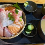 Kaisen Izakaya Totoki - 