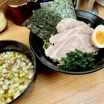 横浜らーめん 若武者 - 8/31までの限定つけ麺、若武者ブルー