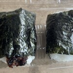 初狩パーキングエリア （上り線）　峠の茶屋 - 左・山梨うなぎ　380円 右・甲斐漬けむすび　250円！