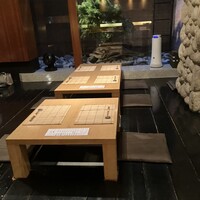 伊豆の旬 やんも 南青山店 - 店内