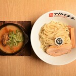 フジヤマ55 - 料理写真:濃厚つけ麵