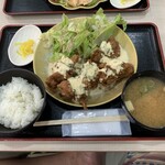 卓上レモンサワー＆ハイボール 焼鳥食べ放題 乾杯500酒場 - タルタルチキン南蛮650円