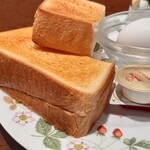 Eikoku ya - 厚みあるパンでお腹いっぱい
