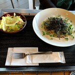 川場田園プラザ あかくら - 青菜とベーコンの和風ソース