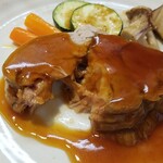 キッチン ブルー グローブ - 豚肩ロースポシェの断面