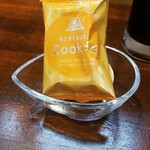 キッチン ブルー グローブ - お菓子のアップ