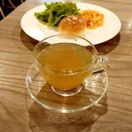 地下バル Cheers FOOD & WINE - オニオンコンソメスープ