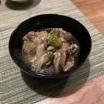 ひたち野いしざき - 牛すじ煮込み。いしざきが作るとこうなる。とろける柔らかさ、完璧な醤油加減、シャープな、しかしまろやかな。