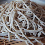 うずら庵 - 粗挽き、十割の、噛んだ時のバラバラ感、湧き出る香りが、良い。そばらしい、そば。