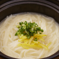 鶏煮込み土鍋柚子麺