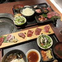 肉匠 牛虎 西中島店 - 