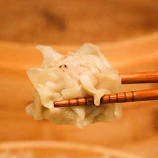 Commitment! Hand-wrapped shumai from 99 yen