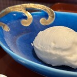 割烹 新多久 - 村上産メロンアイス