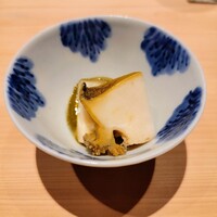 枯淡 - 蒸し鮑に鮑の肝ソース