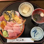 Sushi Dokoro Hishinoki - 新船橋市場丼 2500円