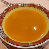 エリオ・ロカンダ・イタリアーナ - カボチャのスープ